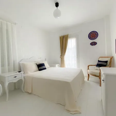 לינה וארוחת בוקר Balambaka Alacati